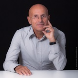 Δρόσος Βενετούλης
