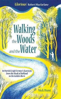 WALKING THE WOODS AND THE WATER Paperback