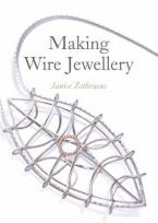 MAKING WIRE JEWELLERY  Paperback