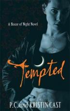 A HOUSE OF NIGHT NOVEL 6: TEMPTED Paperback C FORMAT