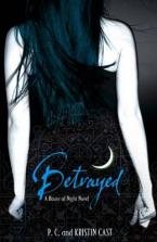 A HOUSE OF NIGHT NOVEL 2: BETRAYED Paperback B FORMAT