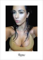 Kim Kardashian : Selfish