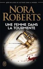 UNE FEMME DANS LA TOURMENTE  POCHE