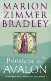 PRIESTESS OF AVALON Paperback A FORMAT