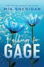 Falling for Gage Paperback